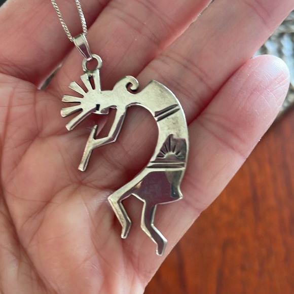 Vintage Kokopelli Native American Sterling Pendant - Picture 6 of 13